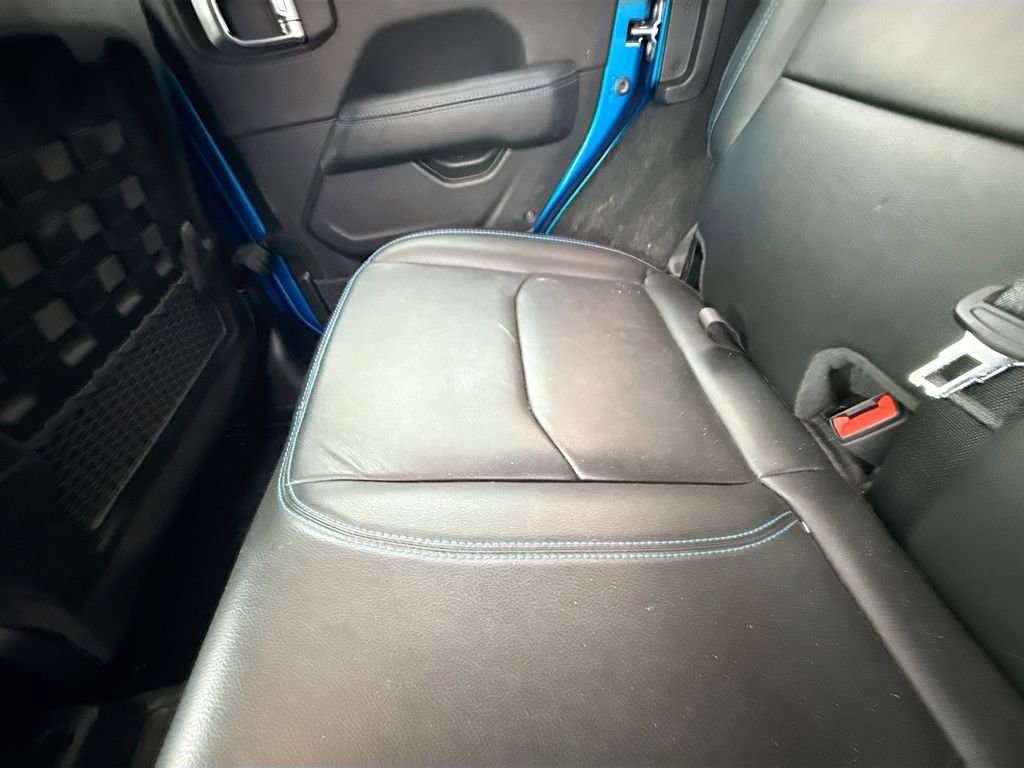 Used 2022 Jeep Wrangler Unlimited Rubicon 4xe w/ Steel Bumper Group image 25