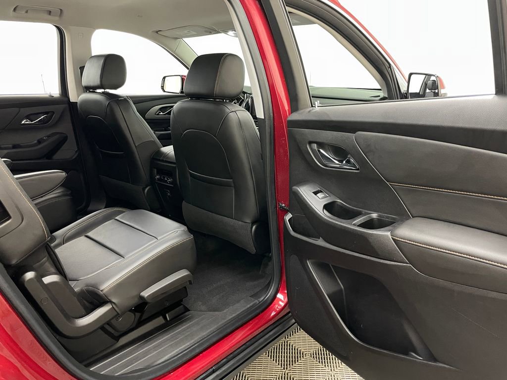 Certified 2019 Chevrolet Traverse LT image 42