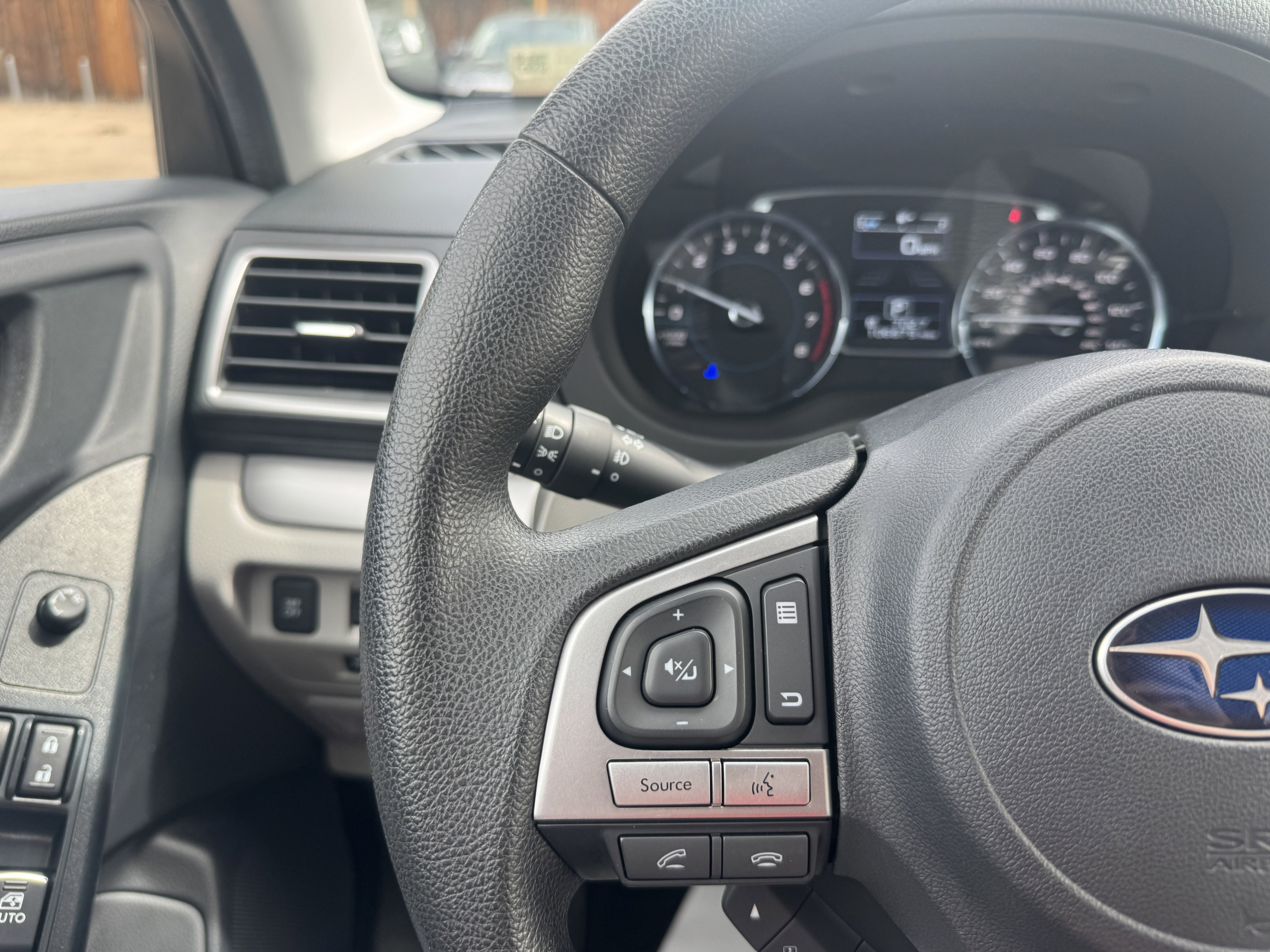 Used 2017 Subaru Forester 2.5i Premium AWD/4WD image 28