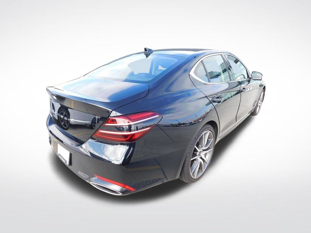 Used 2026 Genesis G70 2.5T Prestige RWD image 9