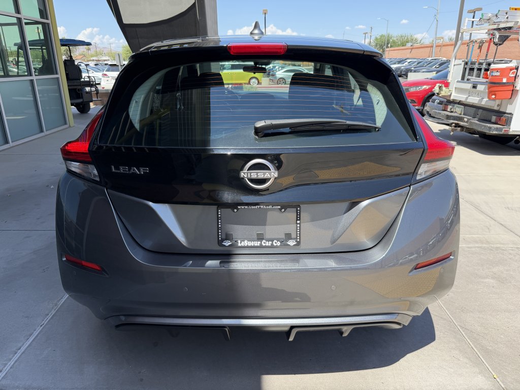 Used 2024 Nissan Leaf S FWD image 13