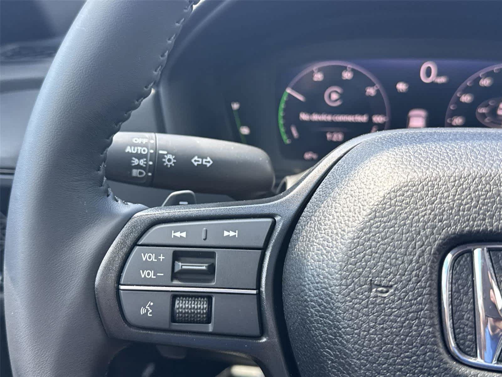 Used 2025 Honda Accord Sport image 19