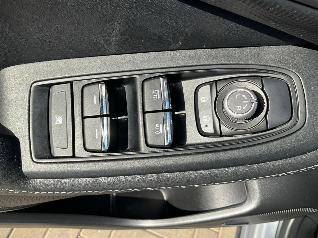 Used 2020 Subaru Forester Limited w/ Popular Package #3 AWD/4WD image 29