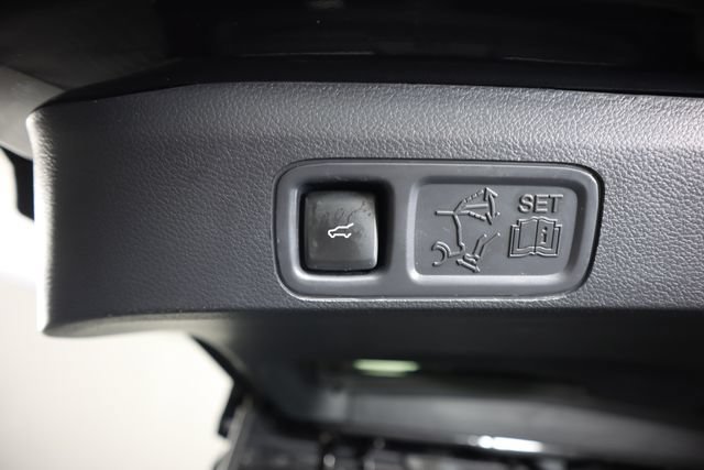Used 2023 Lincoln Navigator L Reserve w/ Equipment Group 201A AWD/4WD image 65