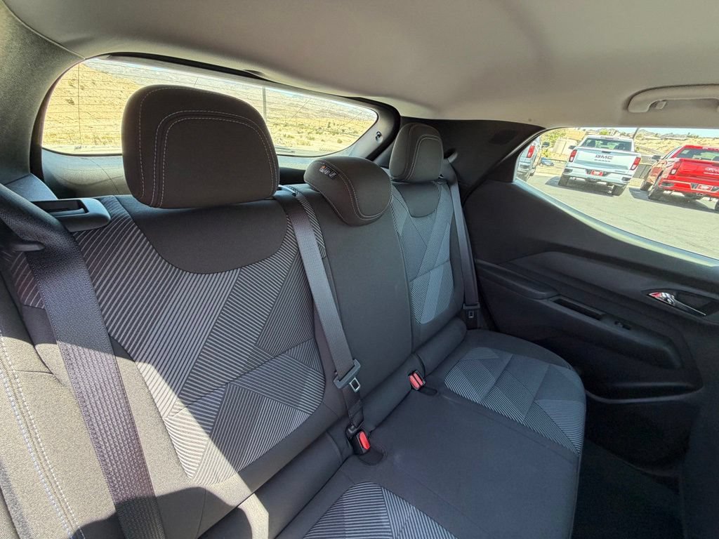 New 2027 Chevrolet Bolt LT w/ Comfort Package FWD image 16