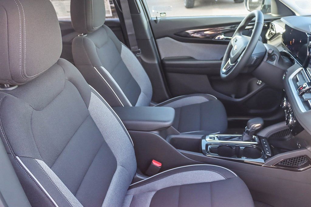 New 2026 Chevrolet TrailBlazer LT image 15