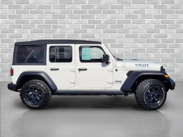 Used 2023 Jeep Wrangler Unlimited AWD/4WD image 4