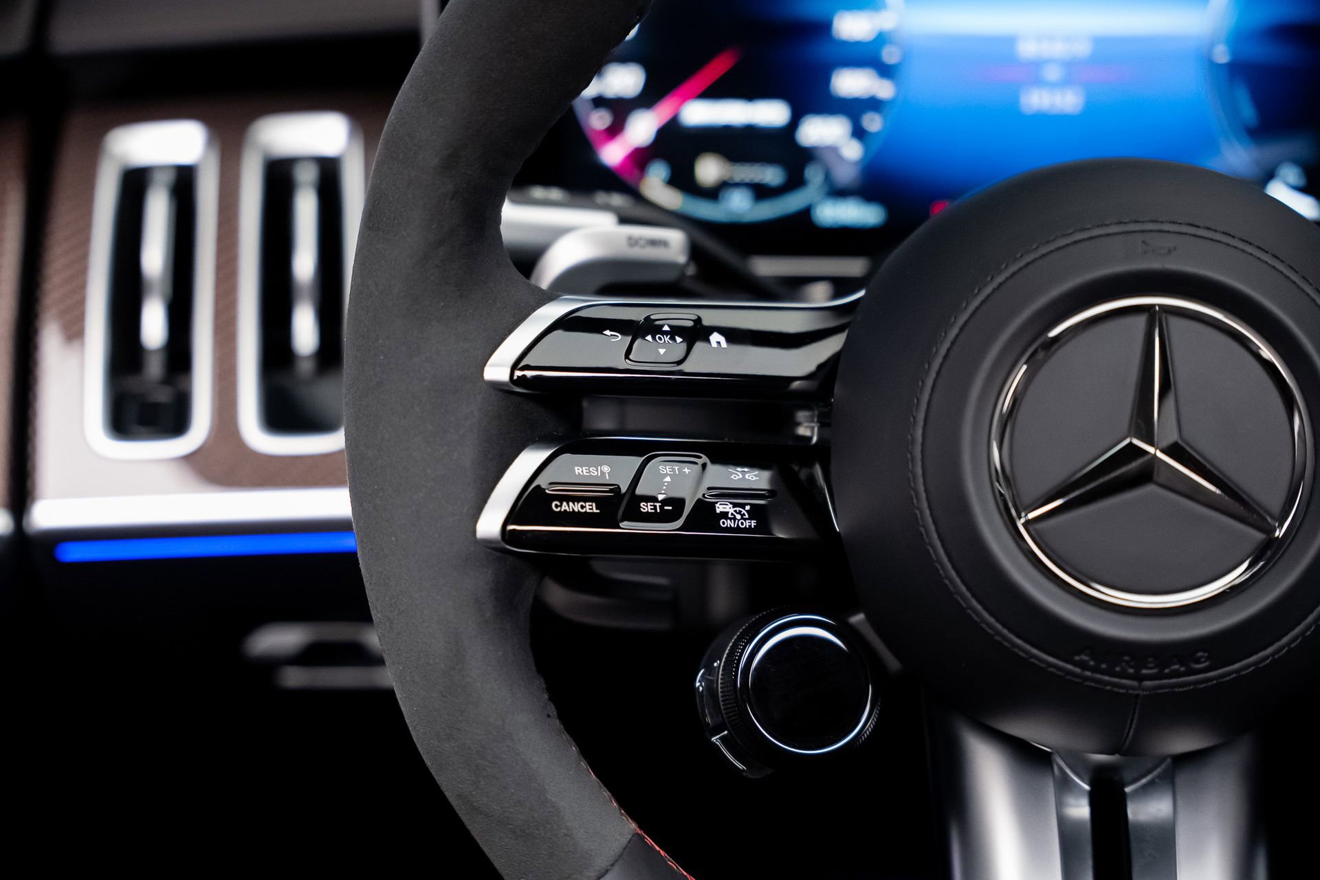 Used 2024 Mercedes-Benz S 63 AMG S image 48