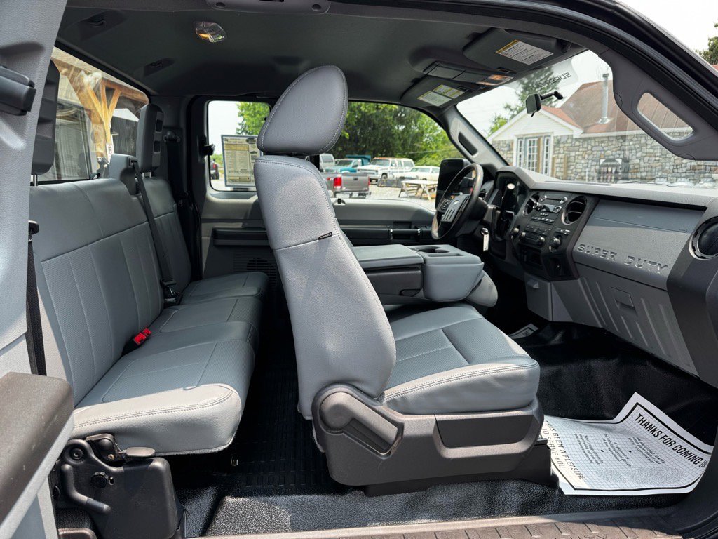 Used 2016 Ford F250 XL w/ XL Appearance Package image 25