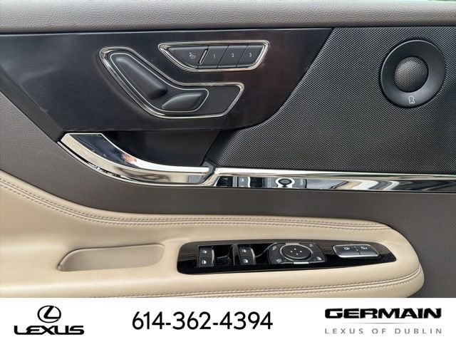 Used 2024 Lincoln Corsair AWD w/ Equipment Group 102A image 18