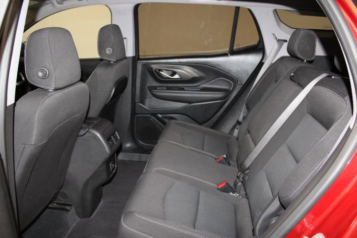 Certified 2022 GMC Terrain SLE w/ Driver Convenience Package image 23