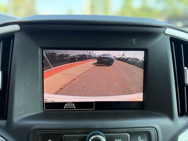 Used 2023 GMC Terrain SLE w/ Driver Convenience Package image 25