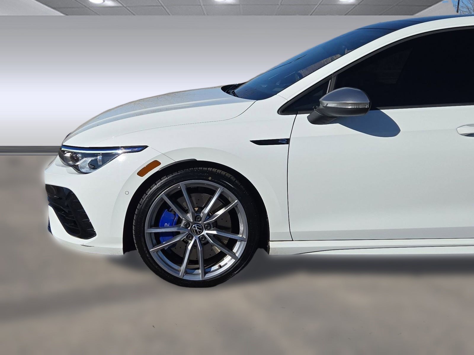 Used 2024 Volkswagen Golf R image 18