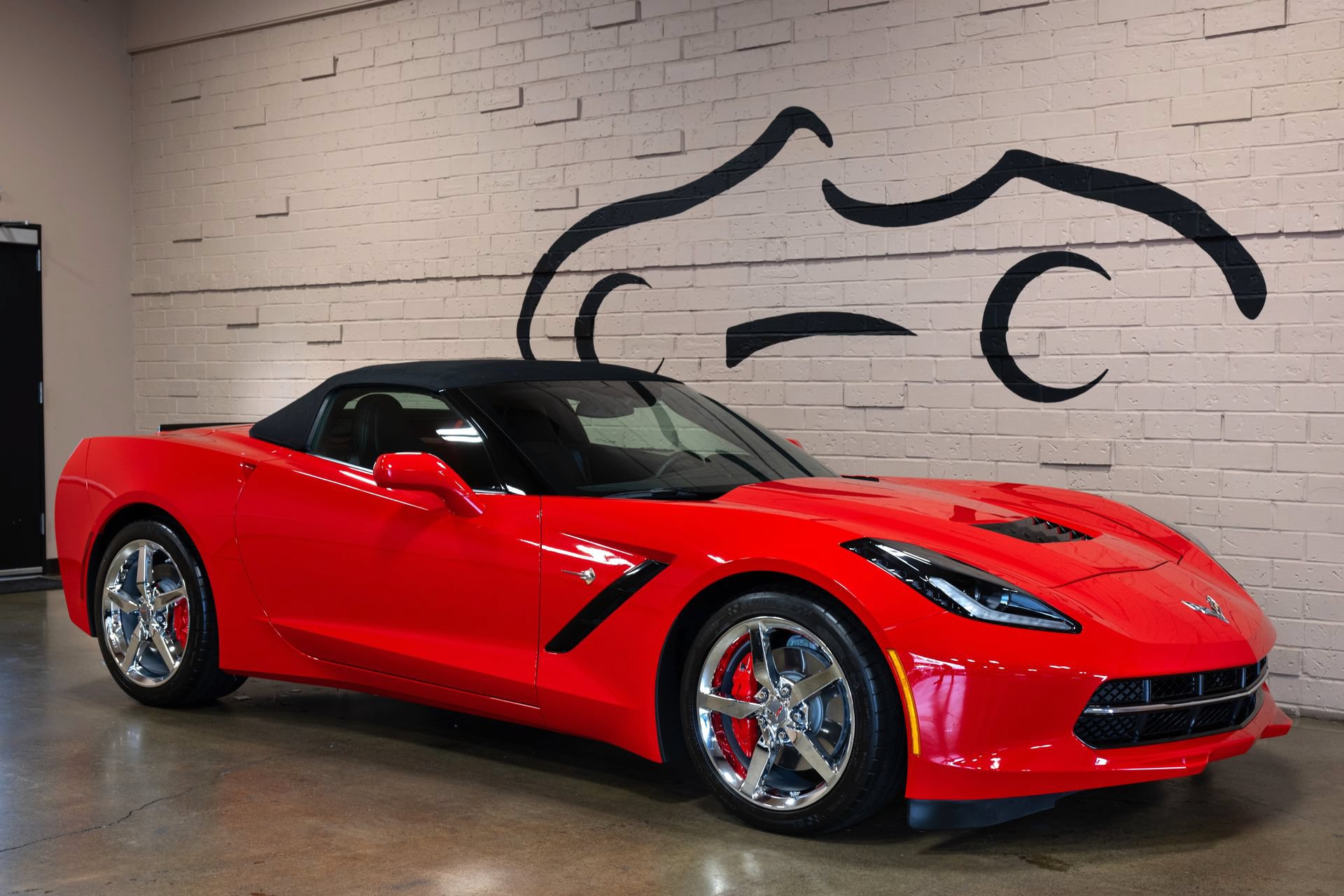 Used 2014 Chevrolet Corvette Stingray Convertible w/ 3LT Preferred Equipment Group RWD image 2