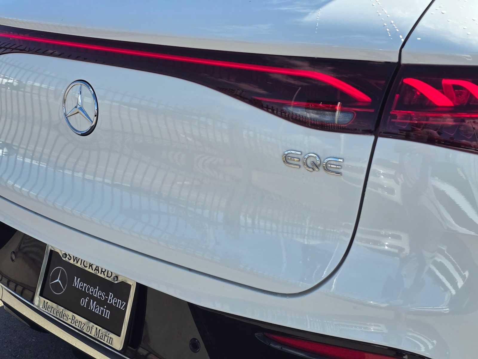 Used 2024 Mercedes-Benz EQE AMG 4MATIC SUV image 13