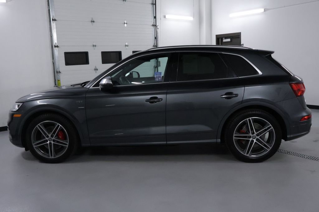 Used 2018 Audi SQ5 Premium Plus w/ S Sport Package image 4
