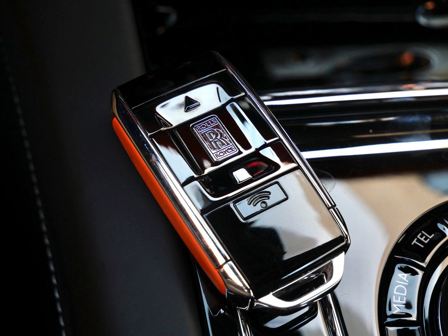 Used 2024 Rolls-Royce Spectre w/ Leather Finishing Pack AWD/4WD image 30