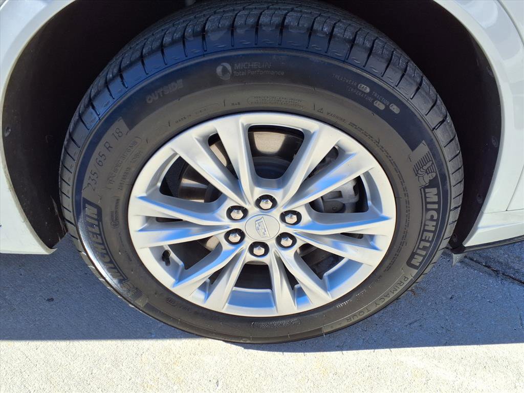 Certified 2022 Cadillac XT6 Luxury image 7