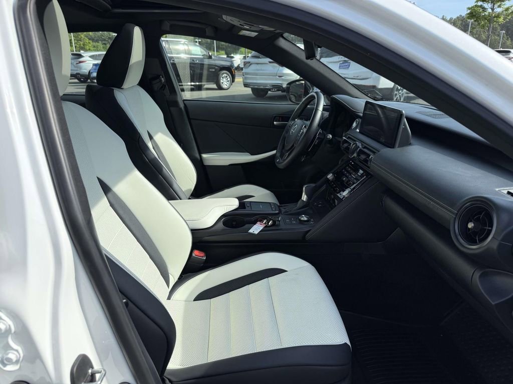 Used 2023 Lexus IS 350 F Sport AWD/4WD image 17