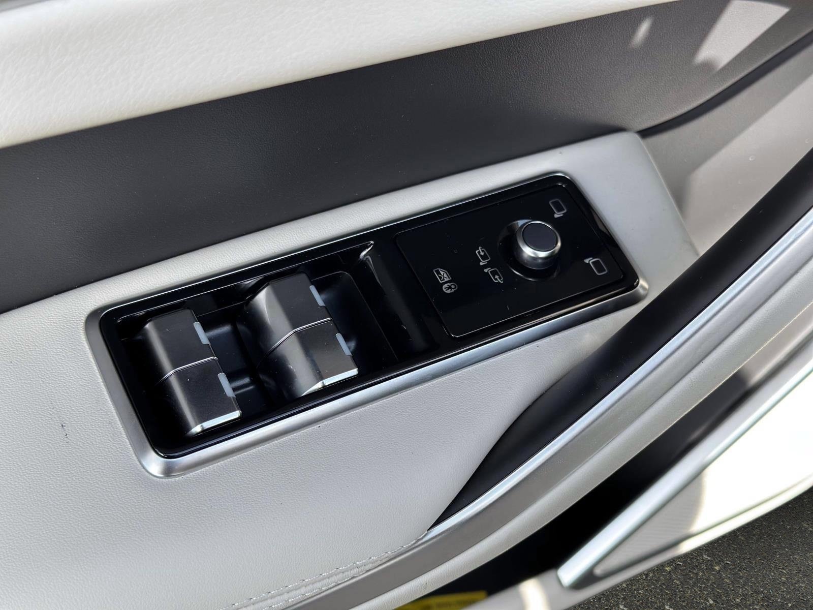 New 2026 Jaguar F-PACE R-Dynamic S AWD/4WD image 13