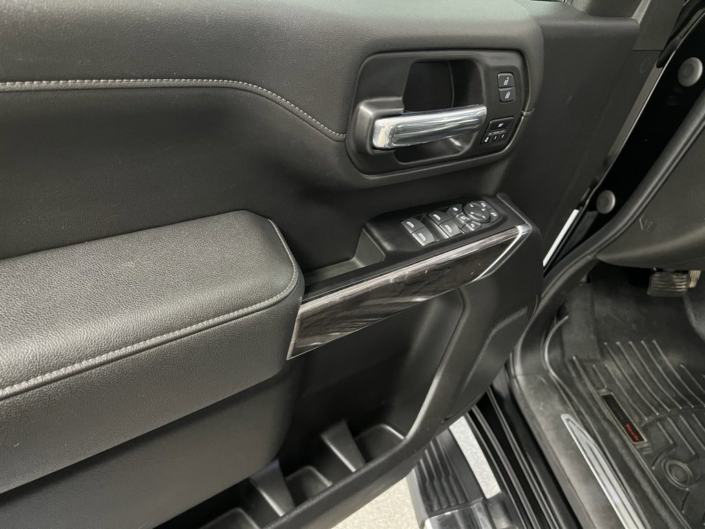 Used 2022 Chevrolet Silverado 3500 LTZ image 29