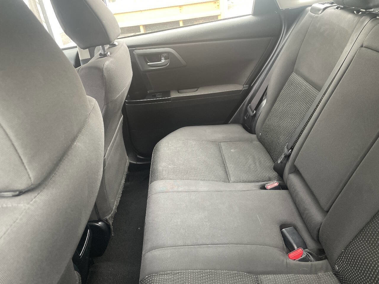 Used 2017 Toyota Corolla iM w/ All-Weather Mat Package FWD image 5