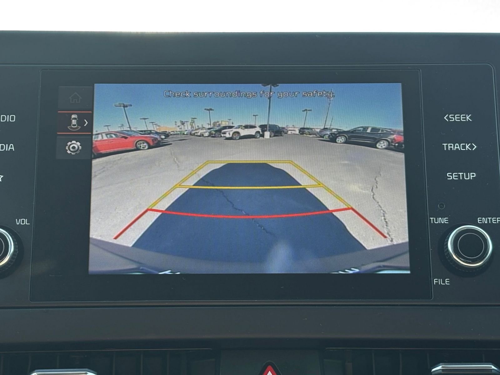 Used 2025 Kia Sportage LX FWD image 23