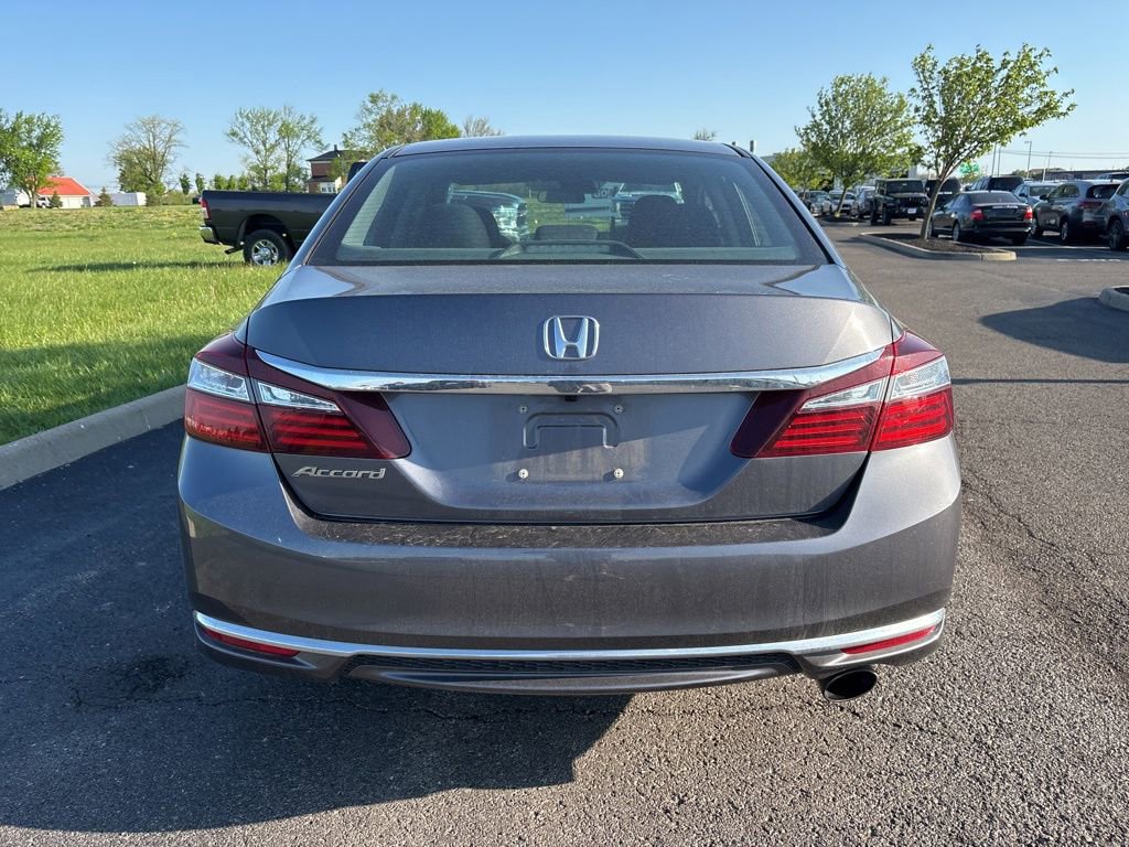 Used 2016 Honda Accord LX image 8