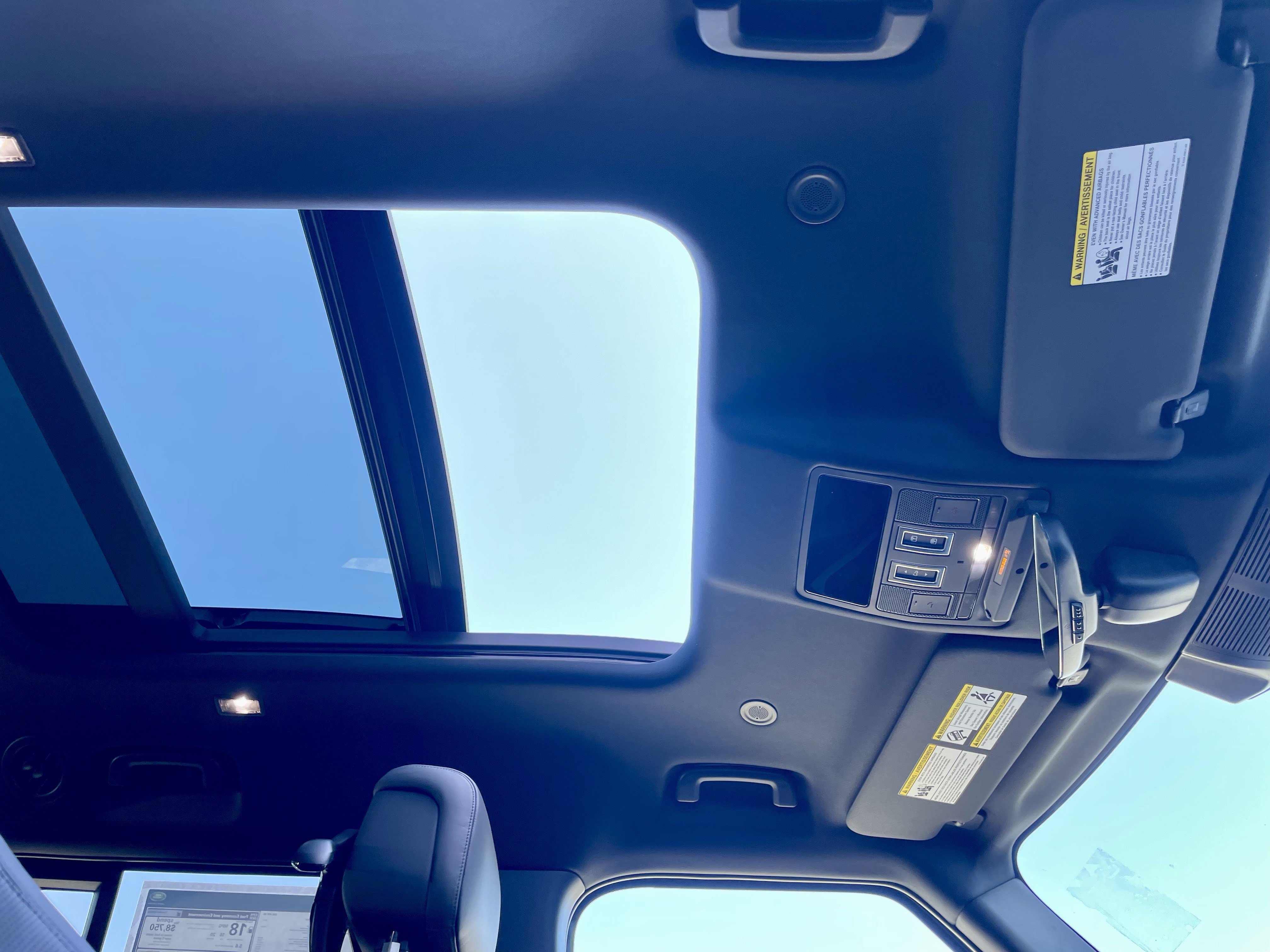 New 2026 Land Rover Defender 130 X-Dynamic SE image 17