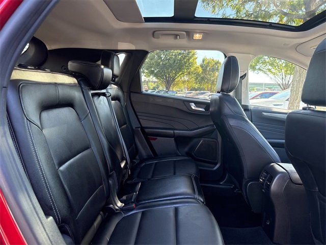 Used 2022 Ford Escape Titanium image 28