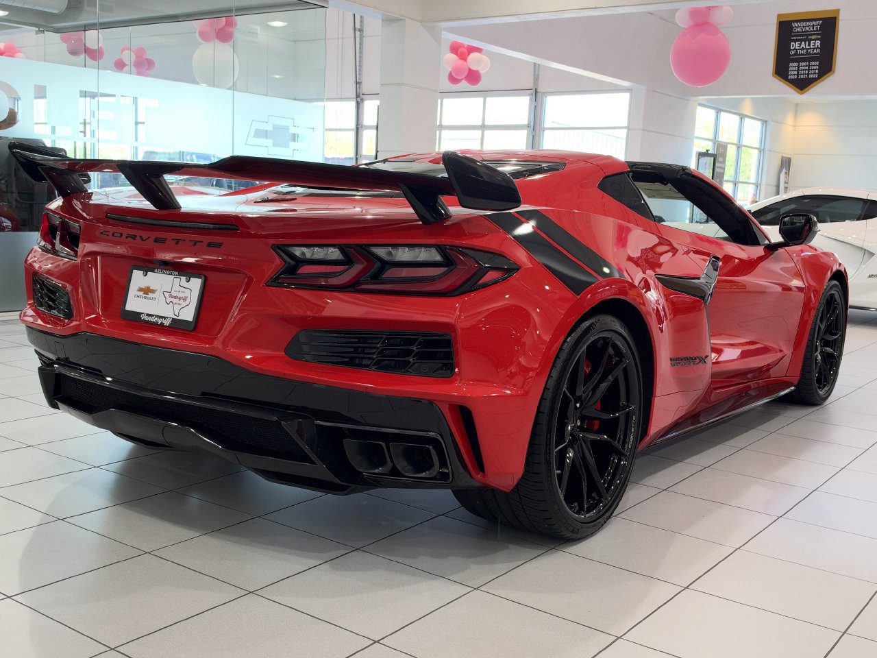 New 2027 Chevrolet Corvette Grand Sport X w/ Stealth Interior Trim Package AWD/4WD image 4