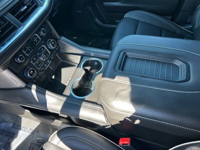 Used 2024 Chevrolet Tahoe Premier w/ Premium Package image 31