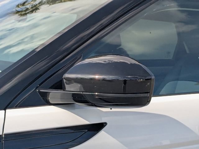 Used 2024 Land Rover Range Rover Evoque Dynamic SE image 13