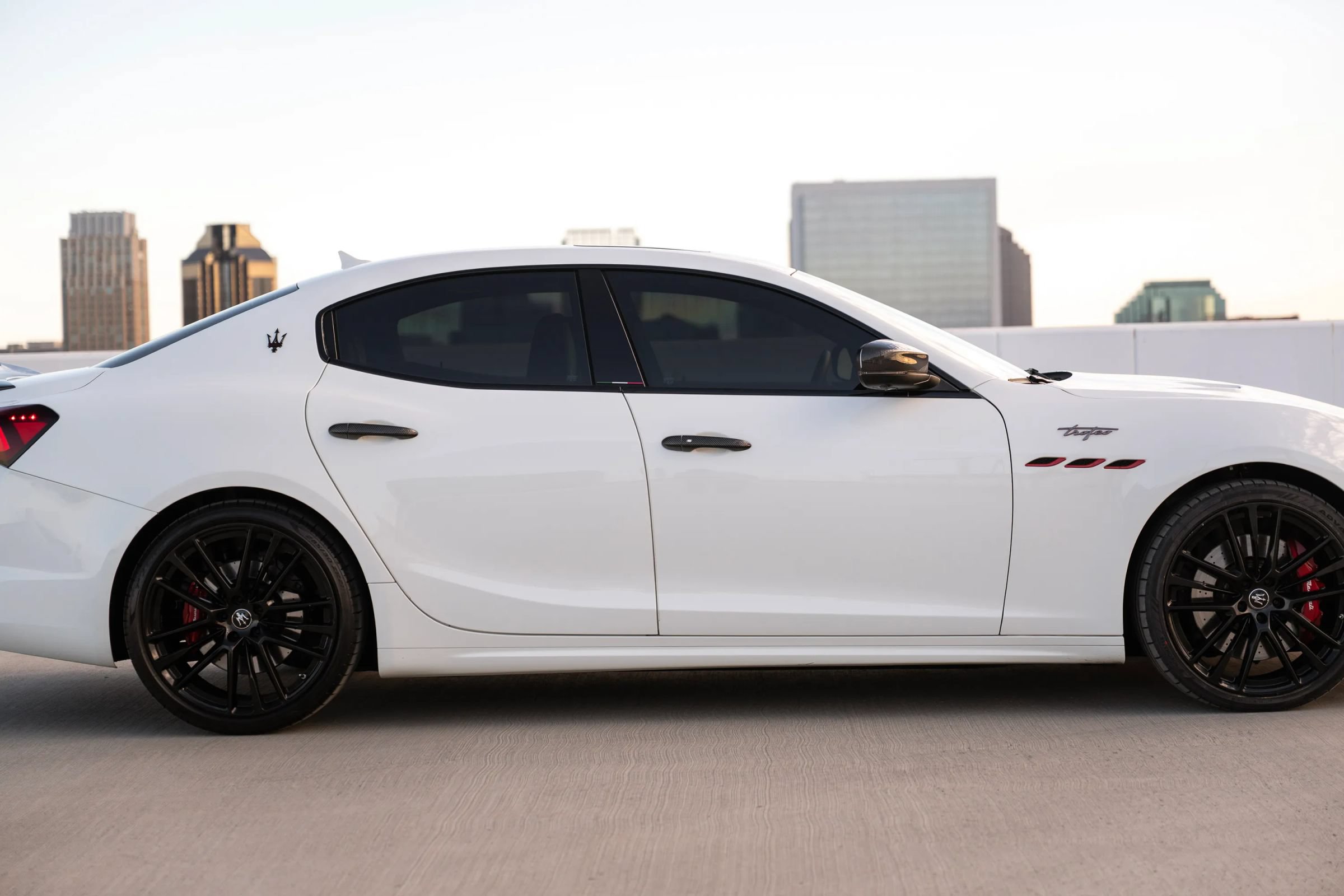 Used 2021 Maserati Ghibli Trofeo RWD image 64