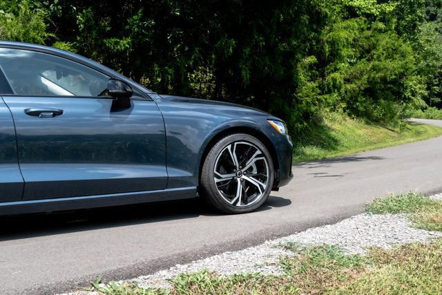 Used 2024 Volvo S60 B5 Ultimate w/ Climate Package AWD/4WD image 7