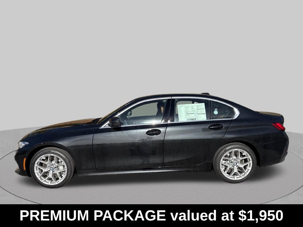 Used 2026 BMW 330i xDrive Sedan AWD/4WD image 2