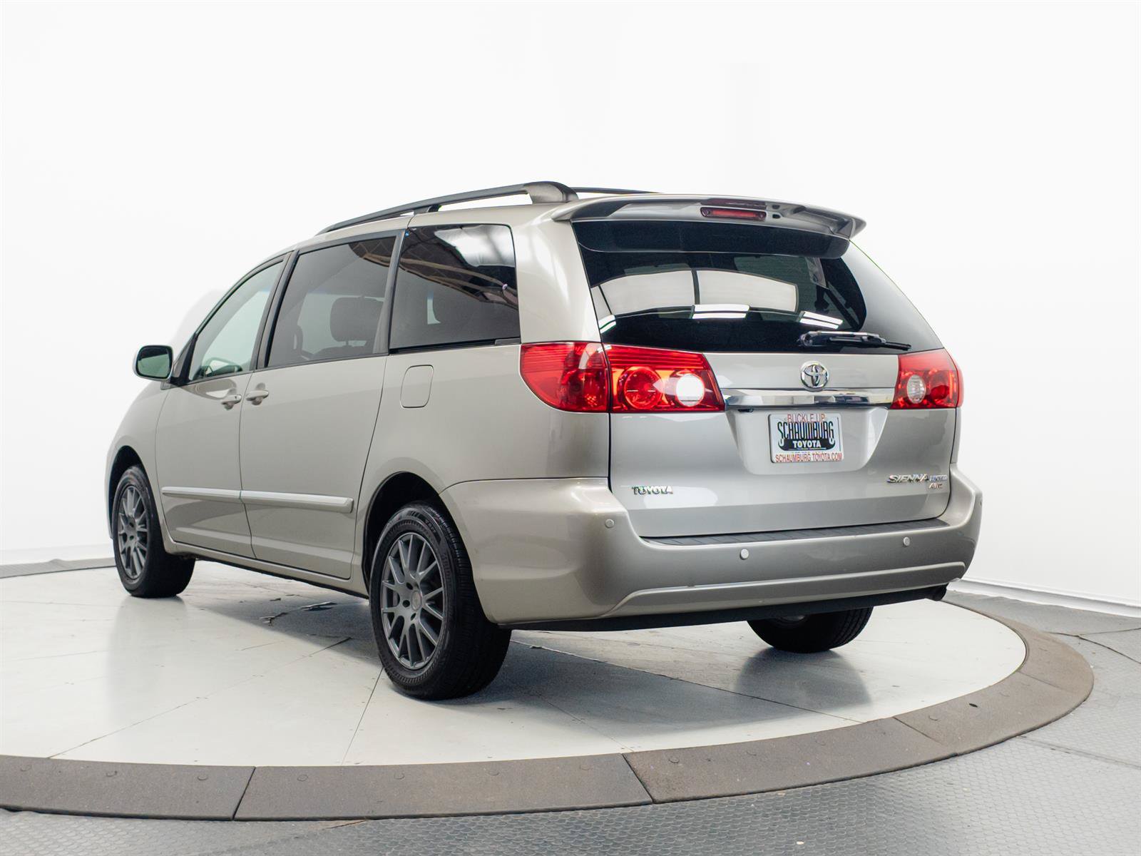 Used 2006 Toyota Sienna XLE Limited w/ XLE Limited Pkg 2 AWD/4WD image 10