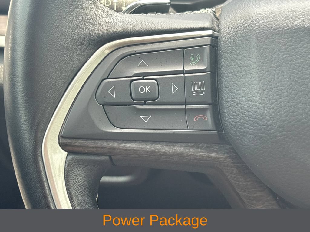 Used 2022 Jeep Grand Cherokee L Limited AWD/4WD image 13
