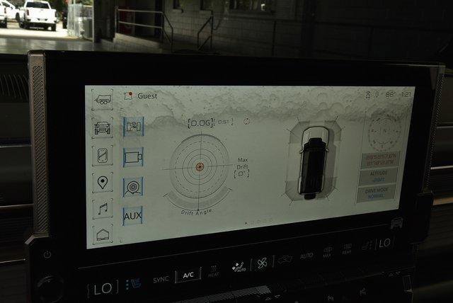 New 2025 GMC Hummer EV 2X w/ Extreme Off-Road Package image 38