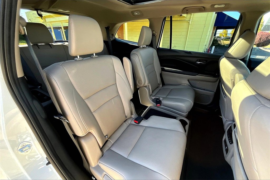 Used 2021 Honda Pilot Elite image 20