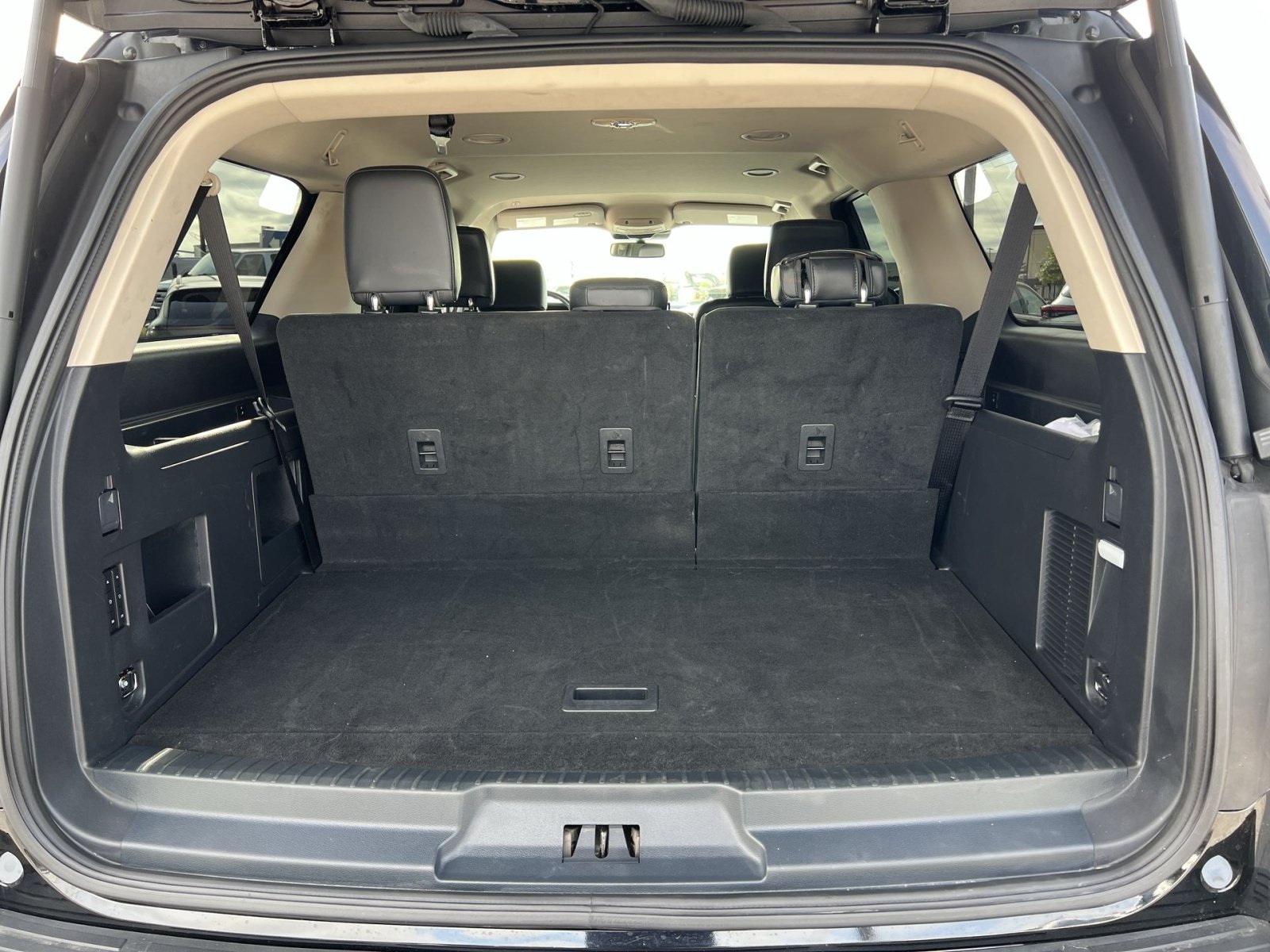 Used 2023 Ford Expedition Max XLT AWD/4WD image 26