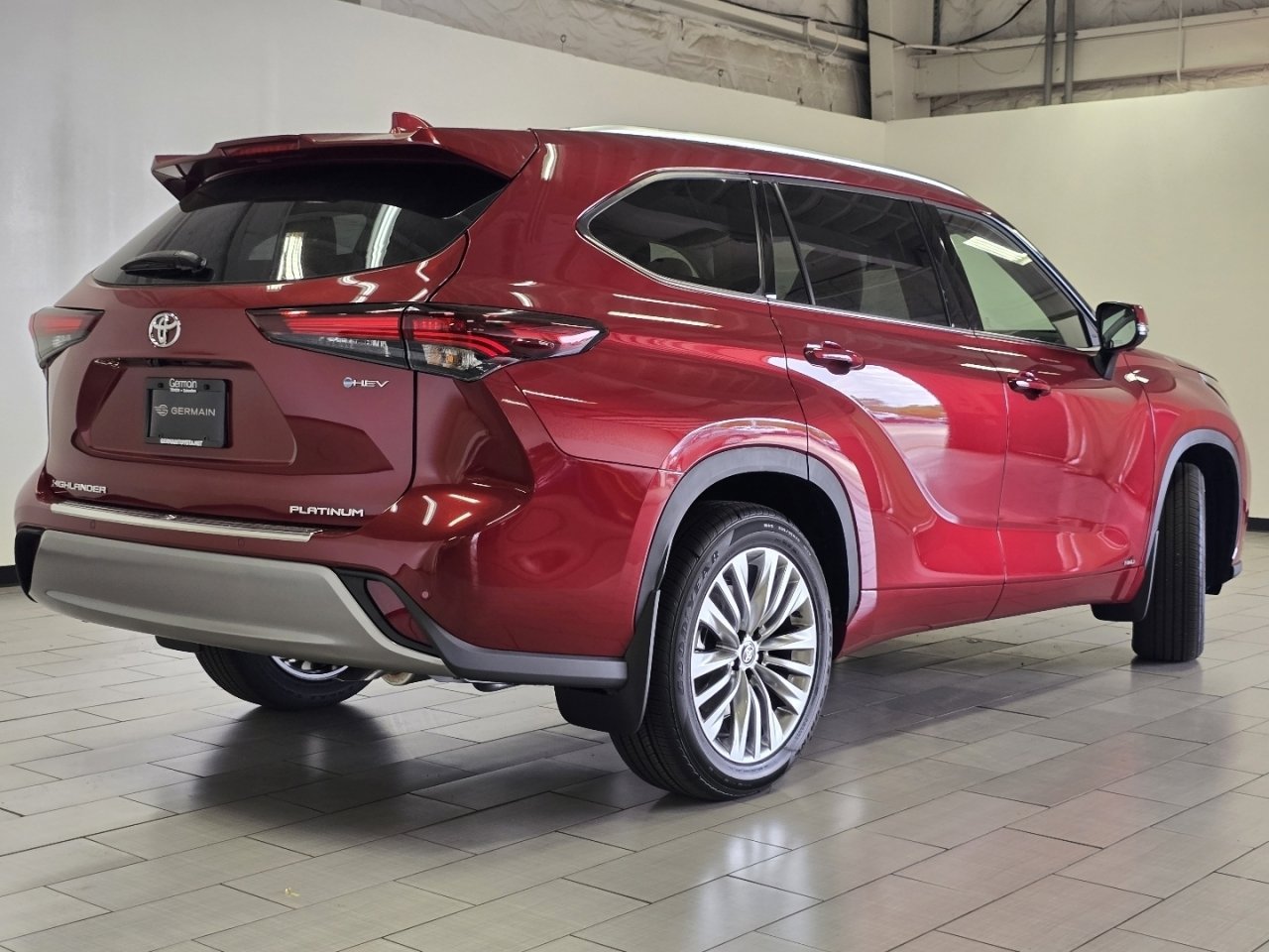 New 2026 Toyota Highlander Platinum AWD/4WD image 17