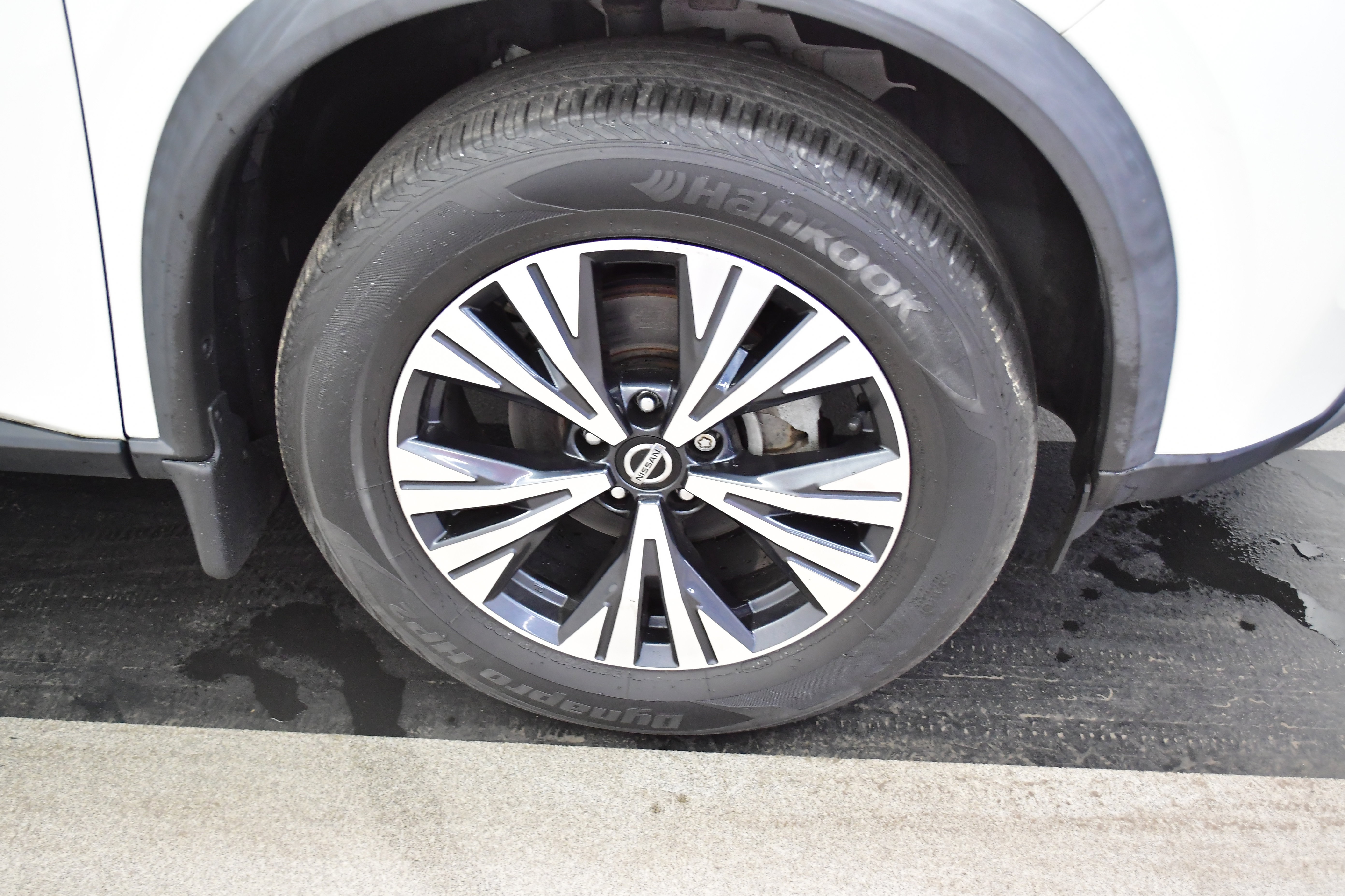 Used 2021 Nissan Rogue SV w/ Premium Package AWD/4WD image 39