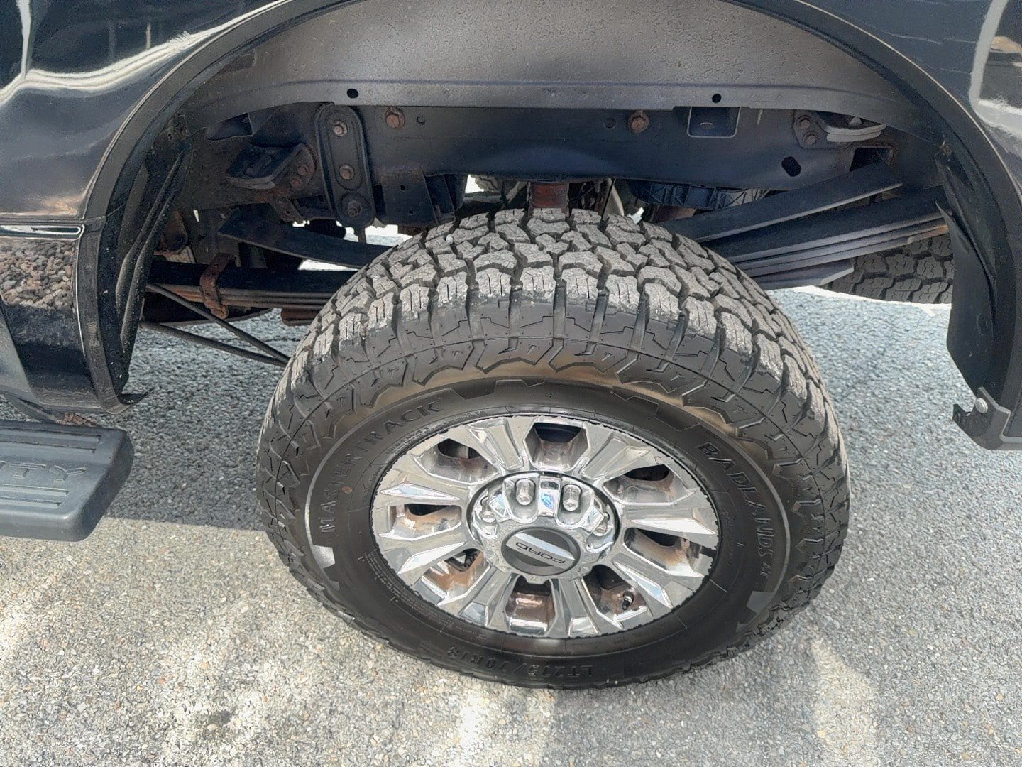 Used 2017 Ford F350 XLT AWD/4WD image 4