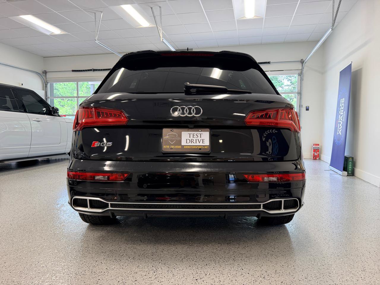 Used 2019 Audi SQ5 Prestige w/ Prestige Package AWD/4WD image 7