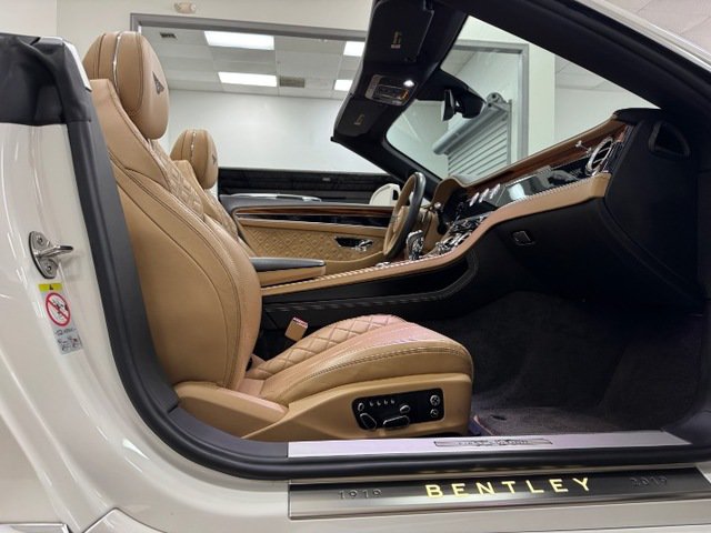 Used 2020 Bentley Continental GT V8 First Edition AWD/4WD image 30