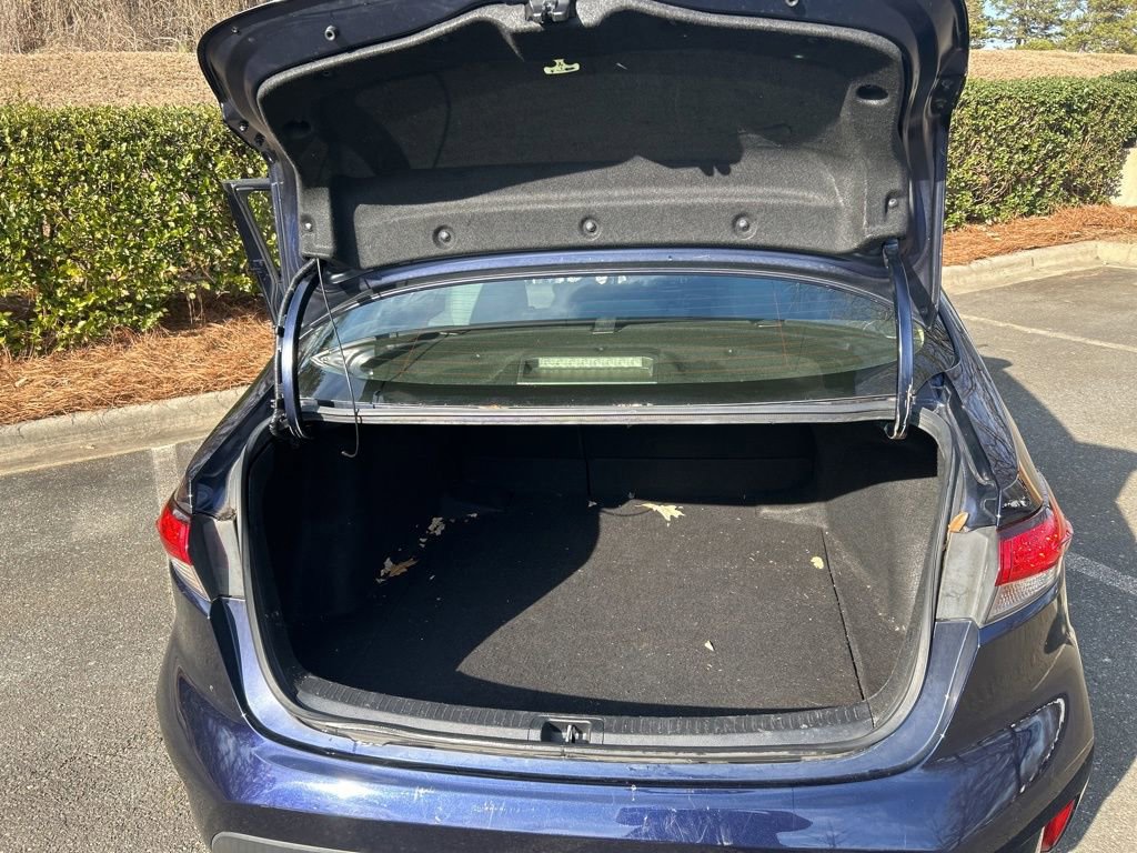 Used 2020 Toyota Corolla LE image 25