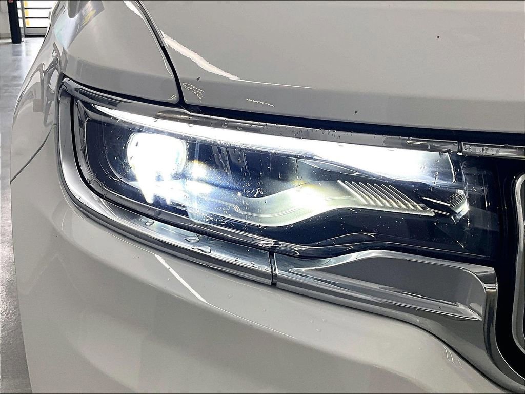 Used 2024 Jeep Wagoneer L Series III w/ Flexible Seating Group image 33