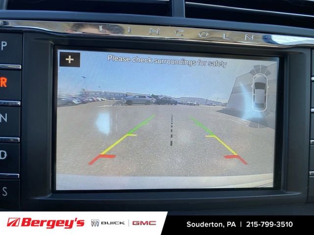 Used 2017 Lincoln Continental Reserve w/ Climate Package image 17