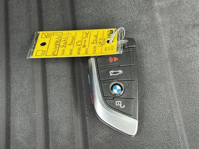 Used 2021 BMW X3 xDrive30e w/ Executive Package AWD/4WD image 31